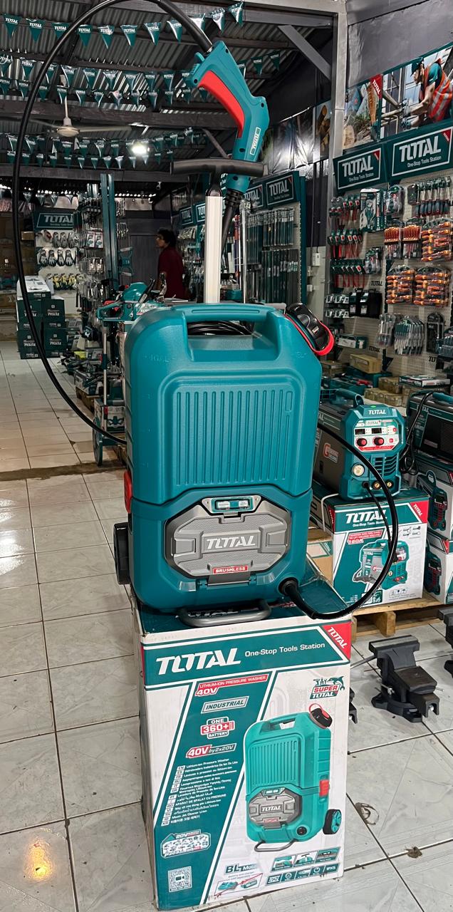 HIDROLAVADORA INALAMBRICA 40V TPWLI4006